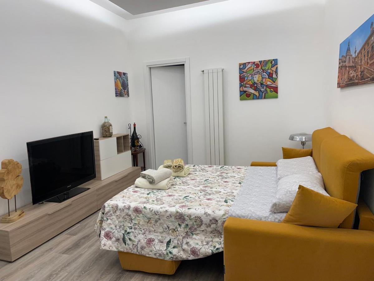 Dimora Del Buongustaio Apartment Palermo Exterior photo